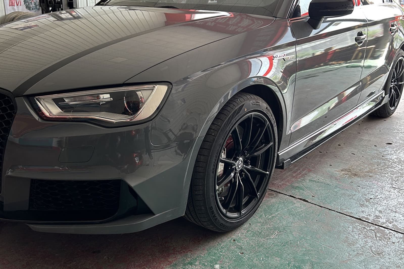 Audi A3 с тормозным комплектом SAVANINI