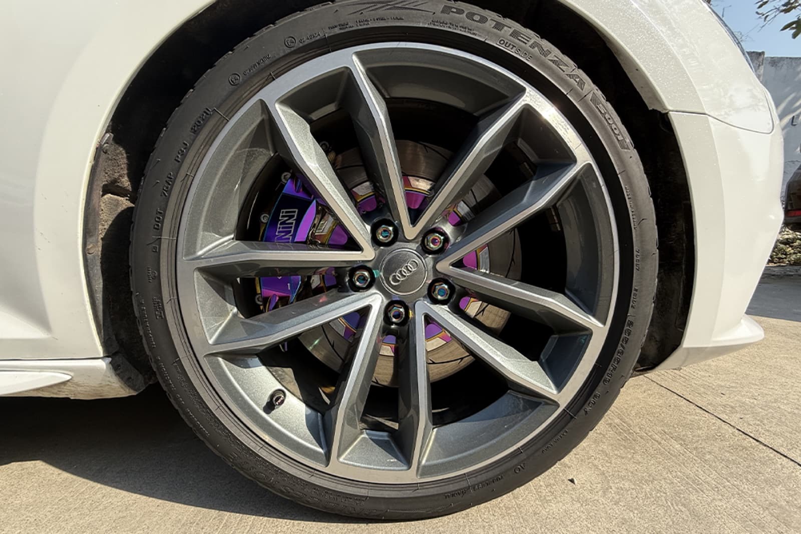 Audi A4L — установка SAVANINI — фото 3