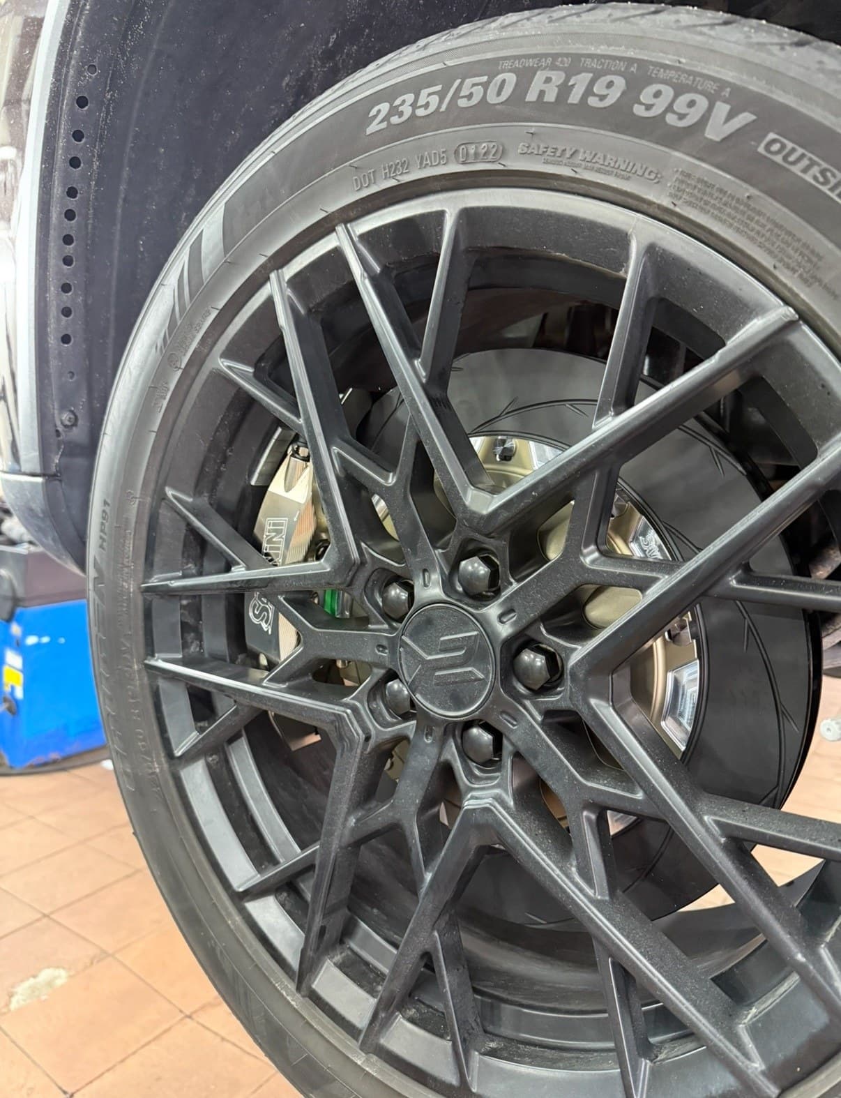 Chery Tiggo 8 Pro — установка SAVANINI — фото 4