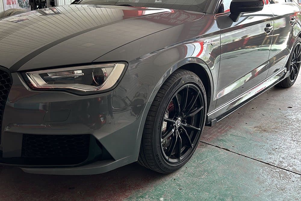 Audi A3 с тормозным комплектом SAVANINI