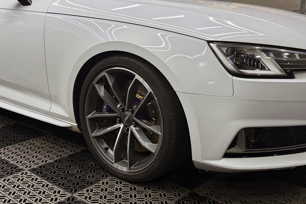 Audi A4L — тормозной комплект SAVANINI
