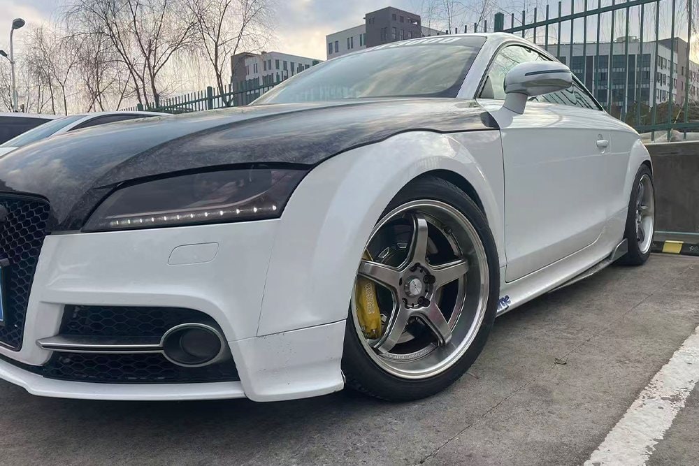 Audi TT — установка SAVANINI