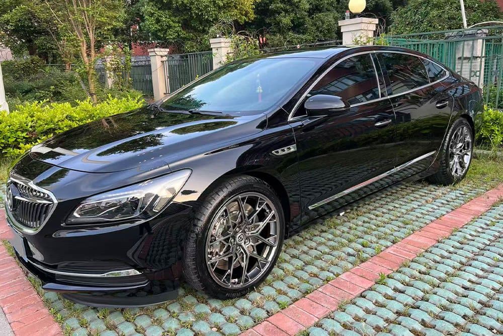 Buick LaCrosse — установка SAVANINI — фото 2