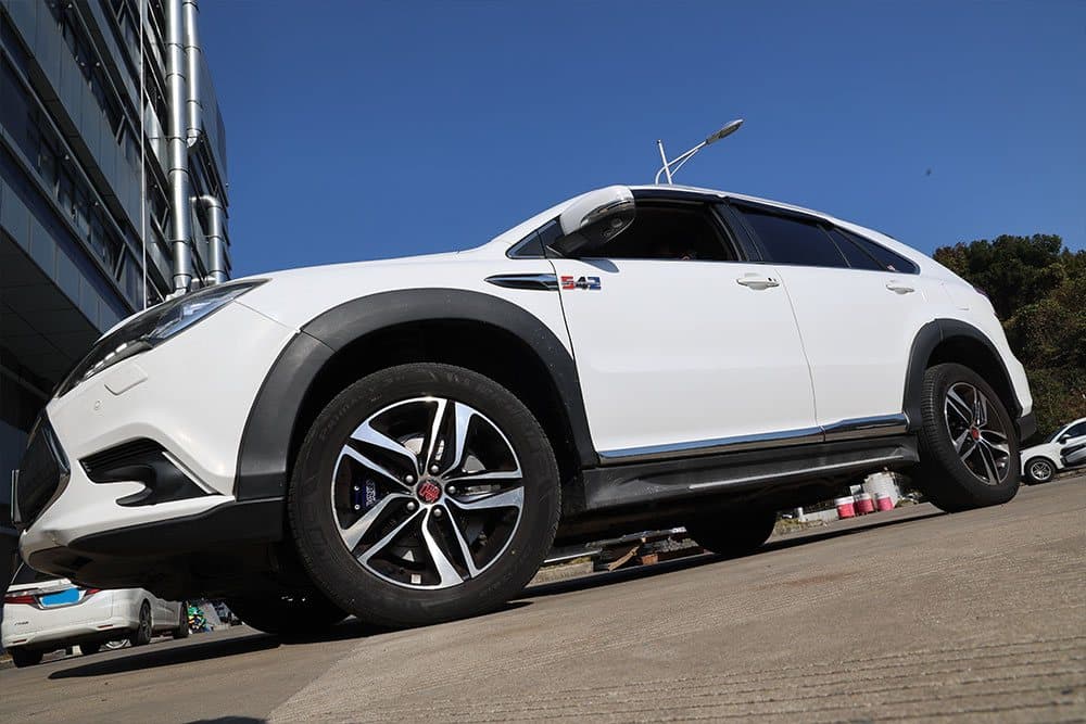 BYD Tang — установка SAVANINI — фото 2