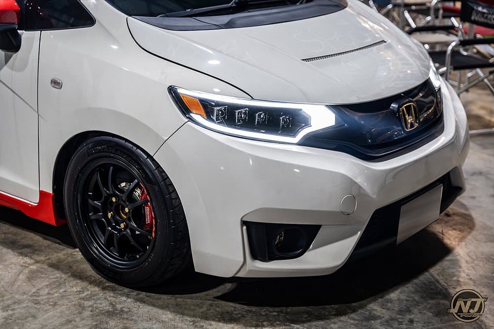 Honda Fit (GK5) — установка SAVANINI — фото 3