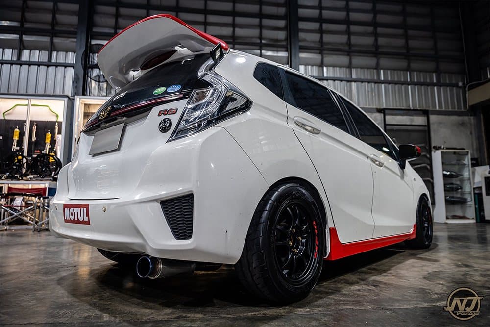 Honda Fit (GK5) — установка SAVANINI — фото 4