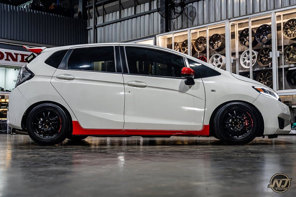 Honda Fit (GK5) — установка SAVANINI — фото 5