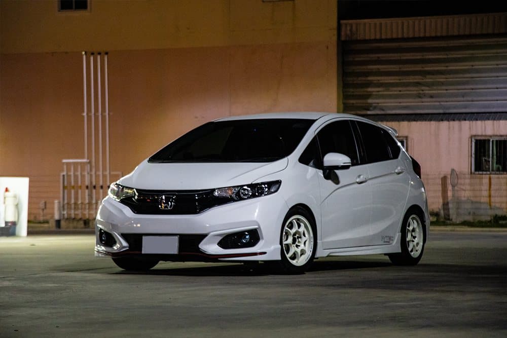 Honda Fit (GK5) с тормозным комплектом SAVANINI