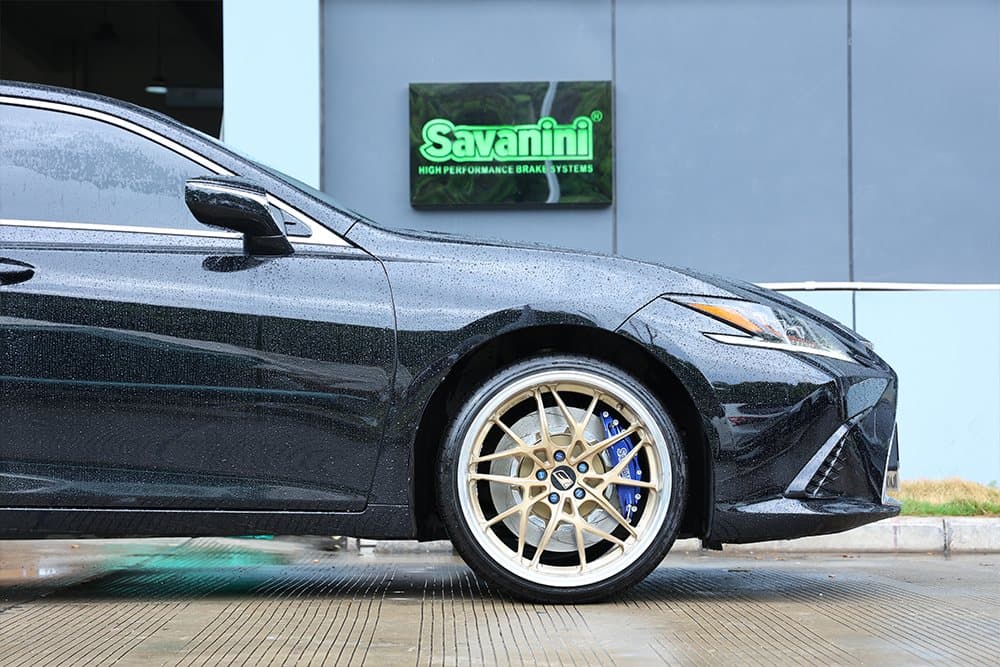 Lexus ES — установка SAVANINI — фото 6