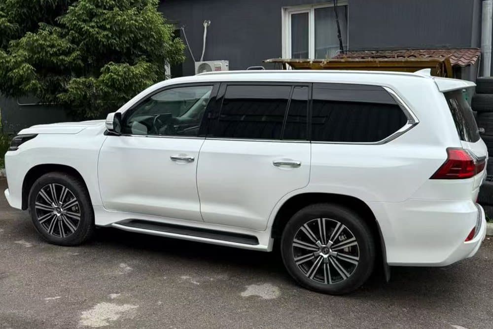 Lexus LX 570 — установка SAVANINI — фото 2