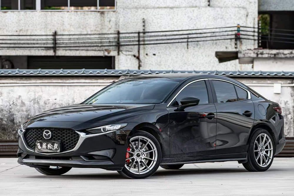 Mazda 3 (Axela) — установка SAVANINI — фото 7
