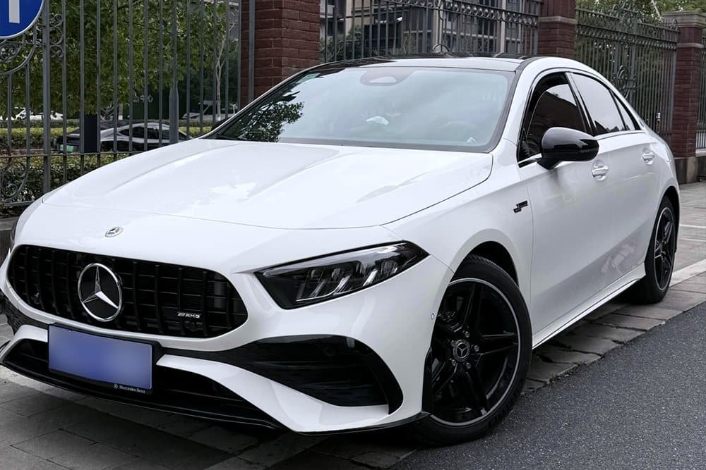 Mercedes-Benz A-класс с тормозным комплектом SAVANINI