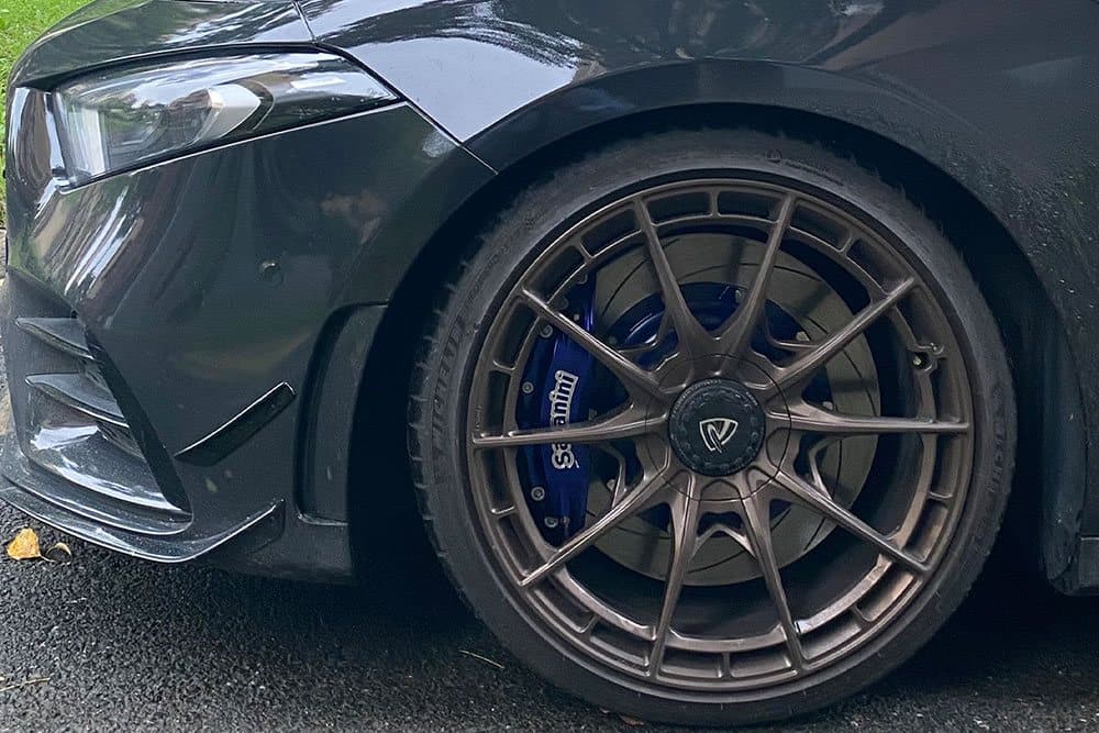 Mercedes-Benz A35 AMG — тормозной комплект SAVANINI