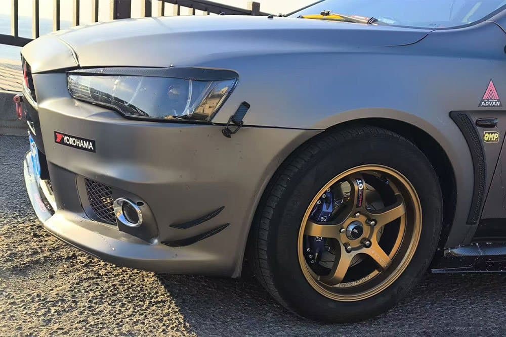 Mitsubishi Lancer EX с тормозным комплектом SAVANINI