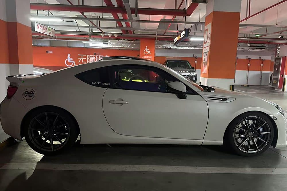Subaru BRZ — установка SAVANINI — фото 3