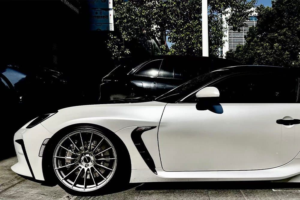 Subaru BRZ с тормозным комплектом SAVANINI