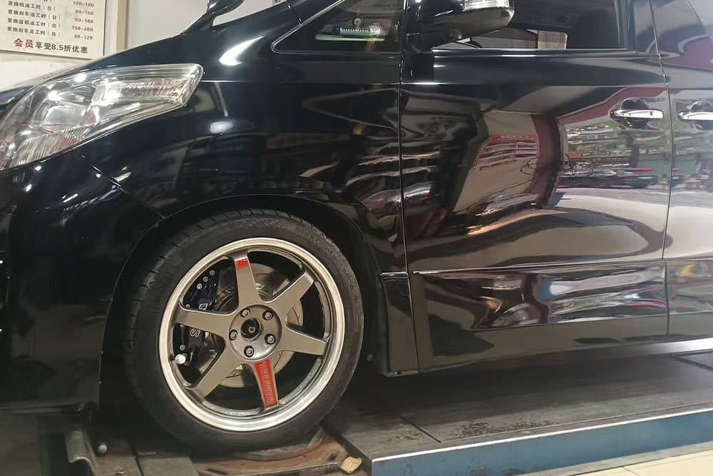 Toyota Alphard — установка SAVANINI — фото 8