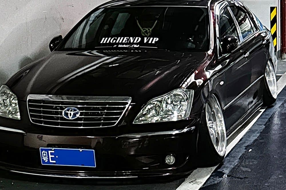 Toyota Crown XII — установка SAVANINI — фото 8