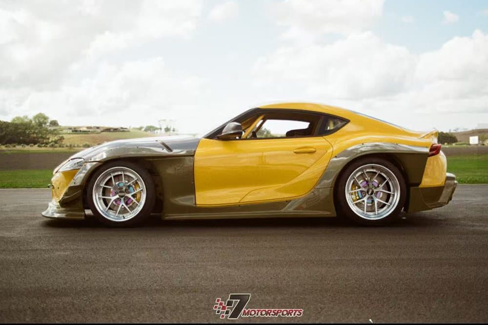 Toyota Supra с тормозным комплектом SAVANINI