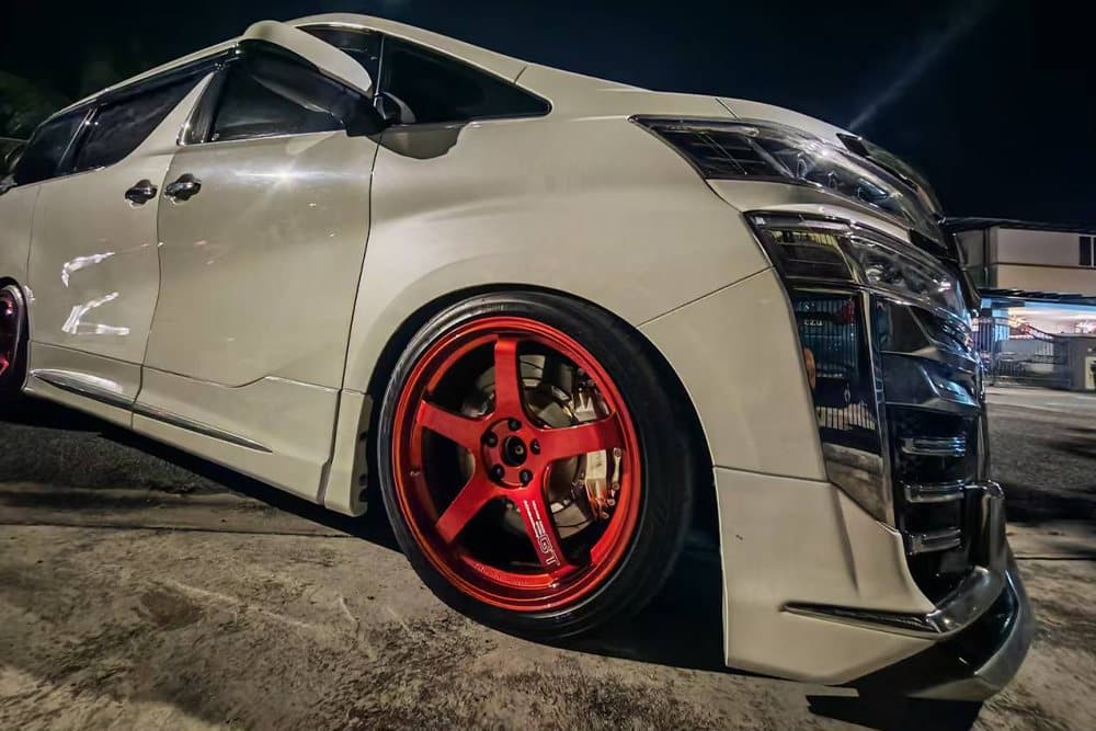 Toyota Vellfire — установка SAVANINI — фото 6