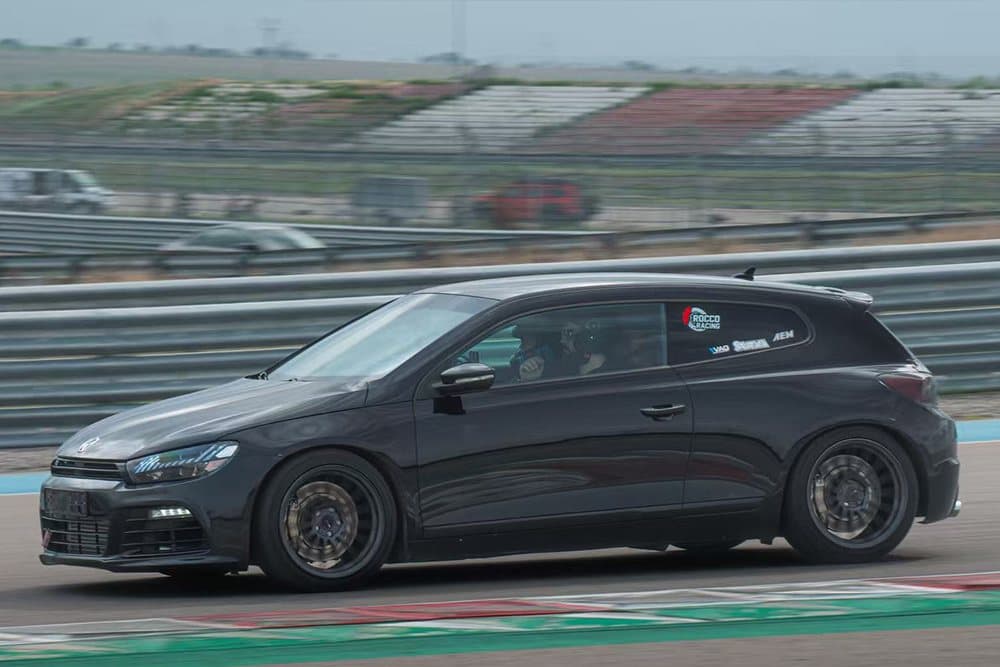Volkswagen Scirocco с тормозным комплектом SAVANINI