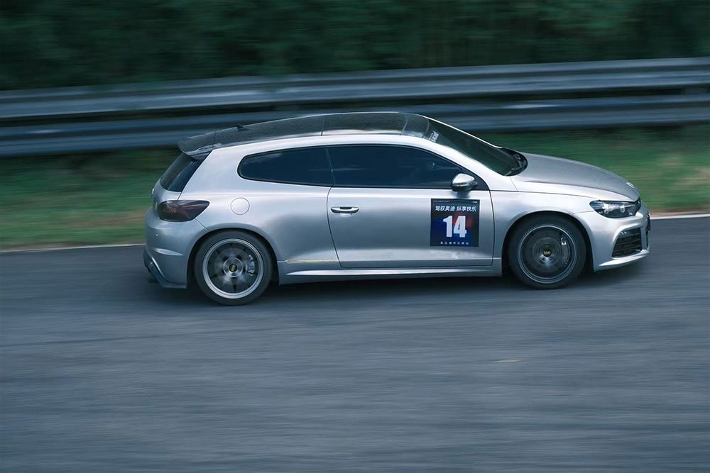 Volkswagen Scirocco — установка SAVANINI — фото 5